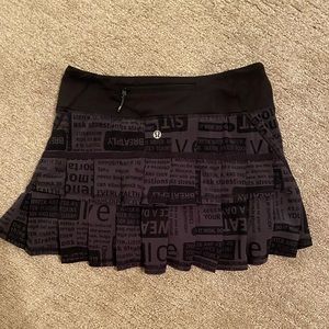 limited edition size 2 lululemon skirt!